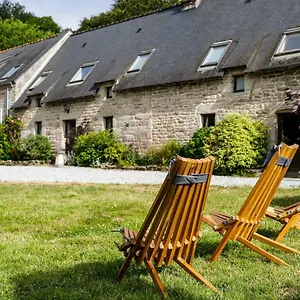 Holiday home Foret Totem - Hebergements Nature Et Bien-etre En Pleine Foret Persquen