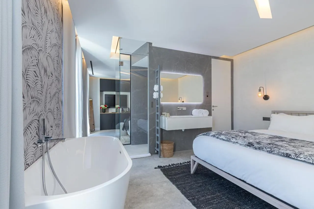 Le Dortoir Boutique Suites Nice 2*,